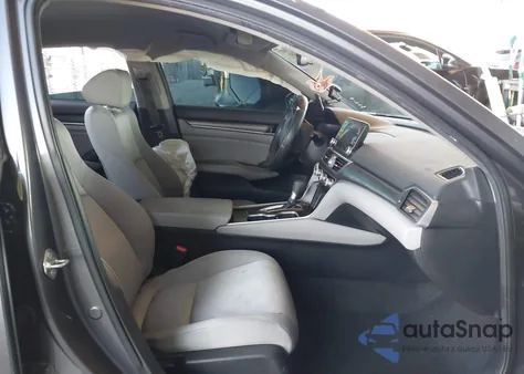 2018 Honda Accord Lx из США, поврежденный, VIN 1HGCV1F10JA215962